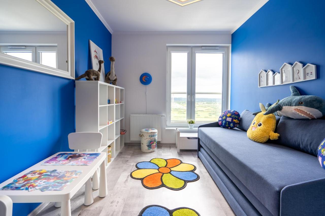 Apartament Aquatower Oliwia & Laura Rekin Реда Экстерьер фото
