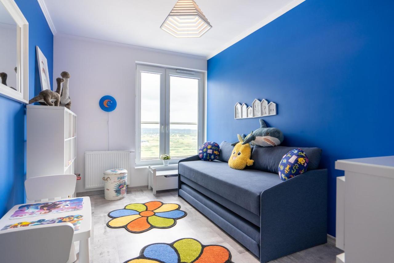 Apartament Aquatower Oliwia & Laura Rekin Реда Экстерьер фото