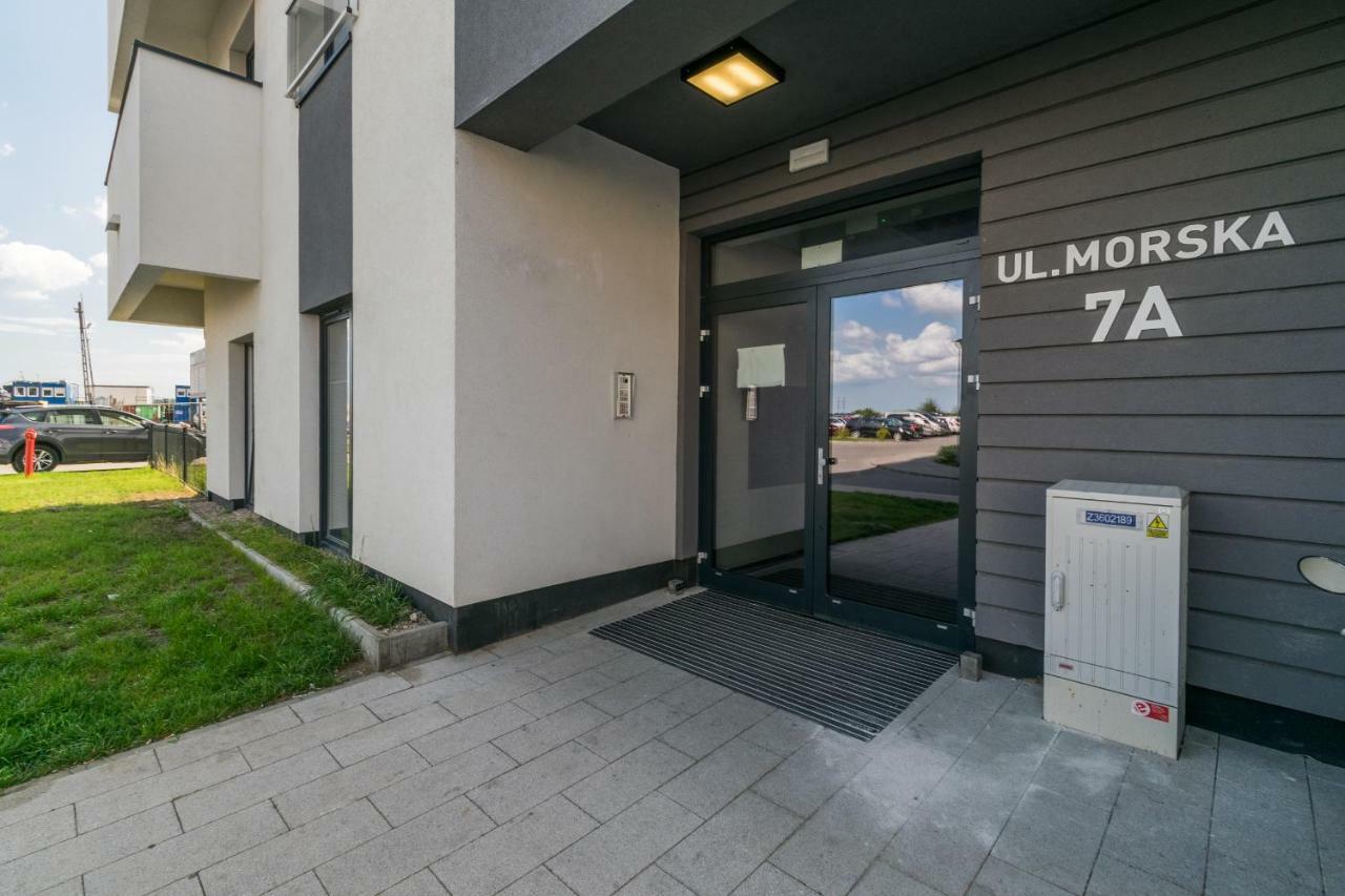 Apartament Aquatower Oliwia & Laura Rekin Реда Экстерьер фото